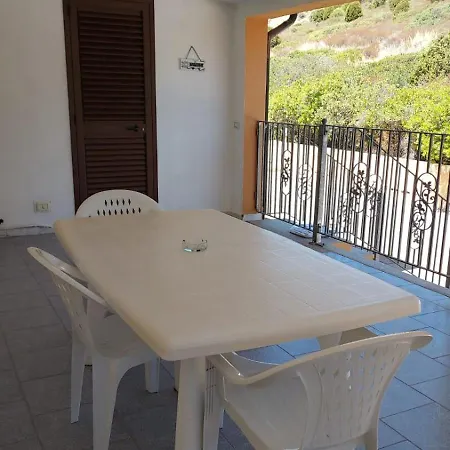 Bed & Breakfast La Rosa Dei Venti Chia